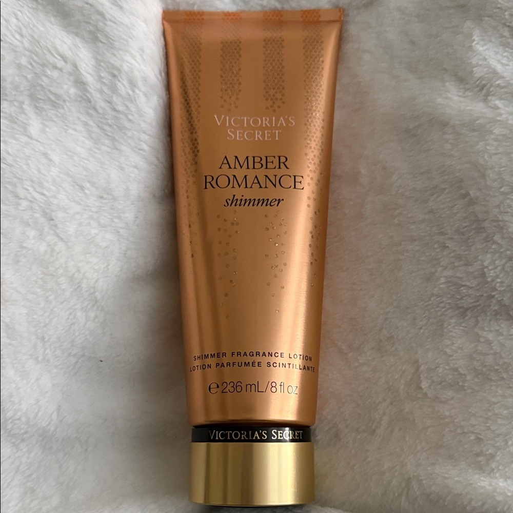 Victoria's Secret Amber Romance Shimmer Lotion in Warm Gold
